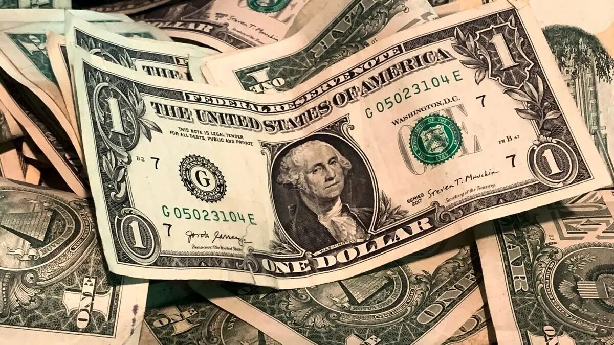 قیمت دلار امروز ۳ تیر ۱۴۰۴ / سقوط سنگین قیمت دلار در بازار آزاد پس از آتش‌بس