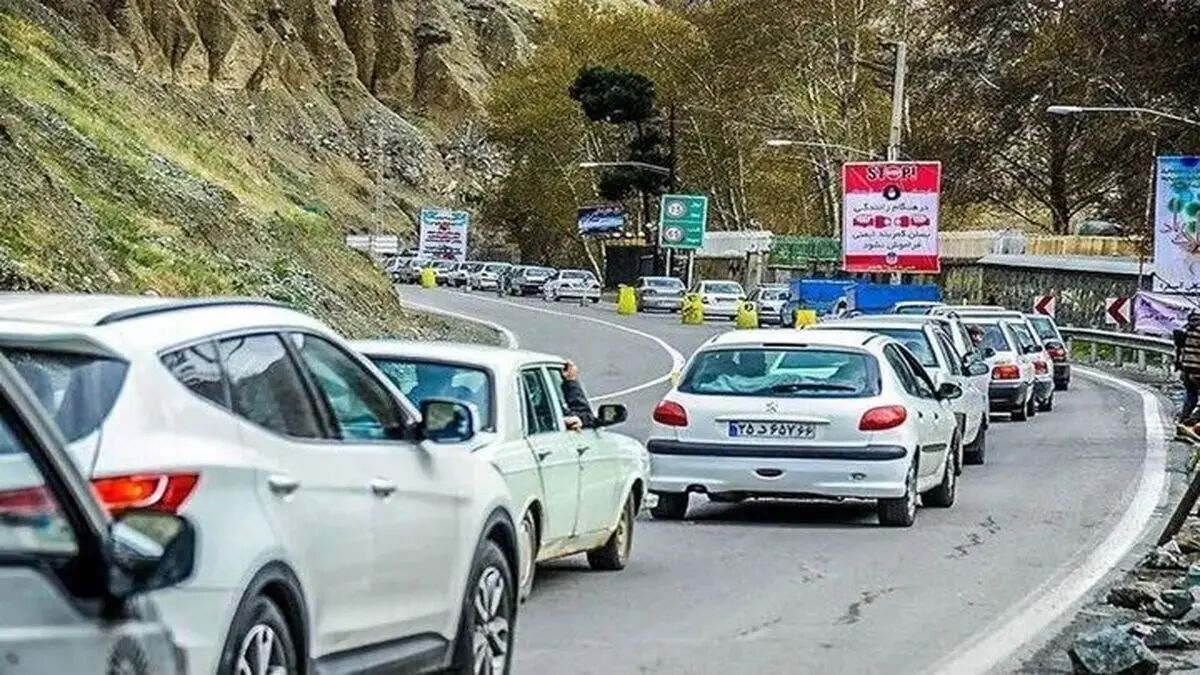 ترافیک شدید در جاده‌های منتهی به مازندران/ کندوان یک طرفه شد