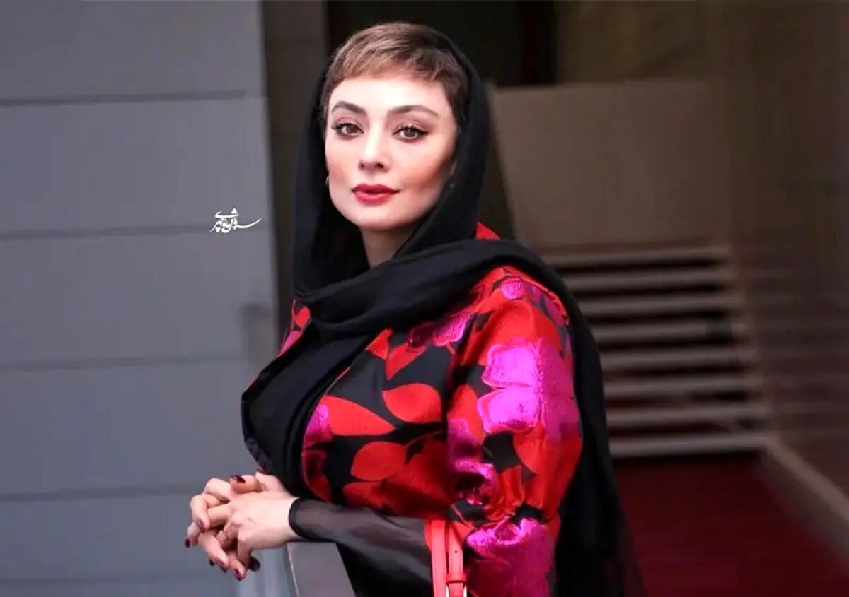 عکس بسیار جذاب یکتا ناصر با مانتو مزونی طرح اسلیمی اصیل ایرانی؛ سلیقه خانم بازیگر حرف نداره