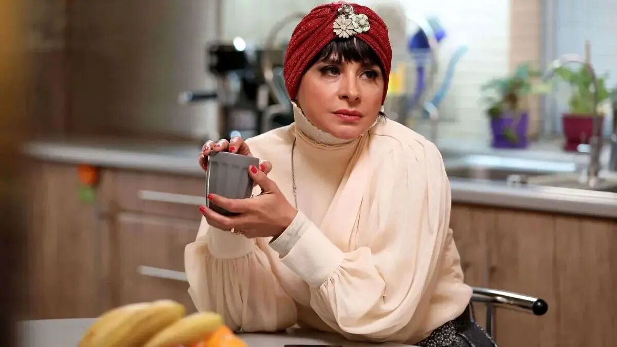 بیوگرافی سیما تیرانداز