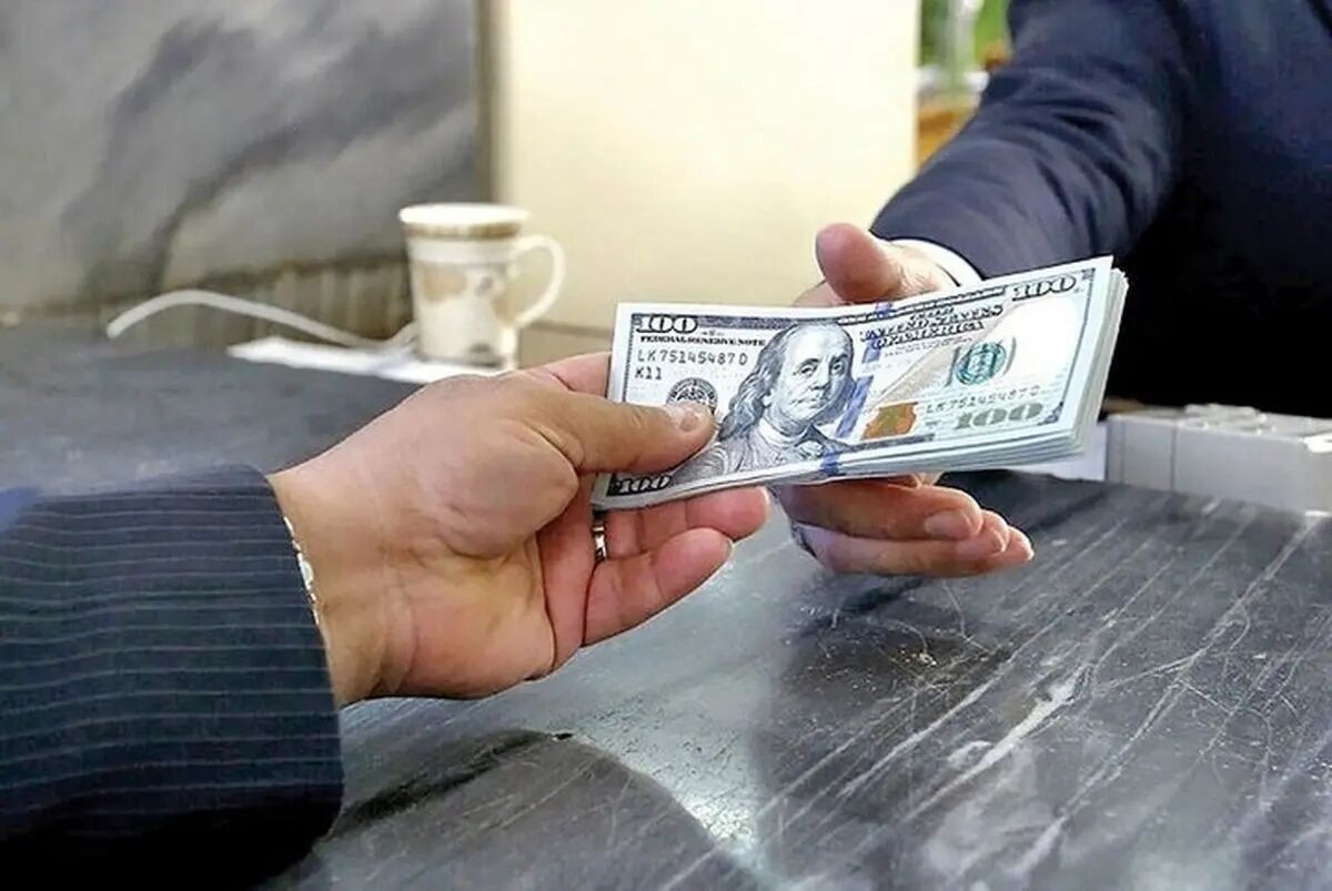 قیمت دلار امروز چهارشنبه 8 مردادماه 1404