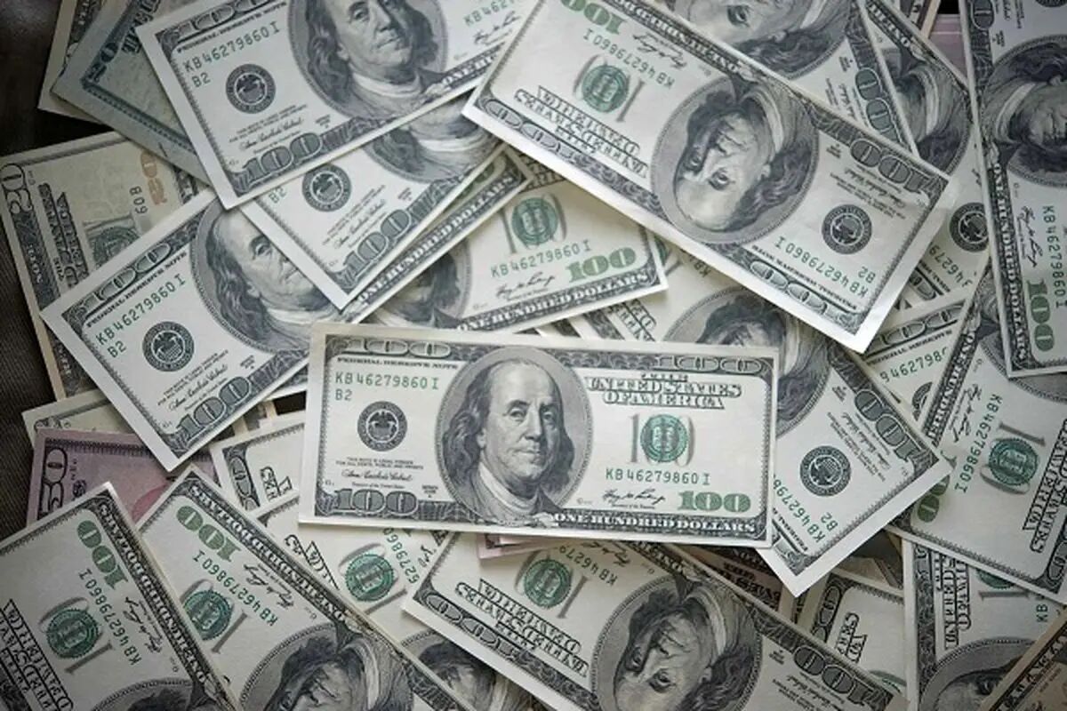 پیش بینی قیمت دلار سه شنبه ۲۸ مرداد 1404 / دلار در فضای احتیاطی معامله شد