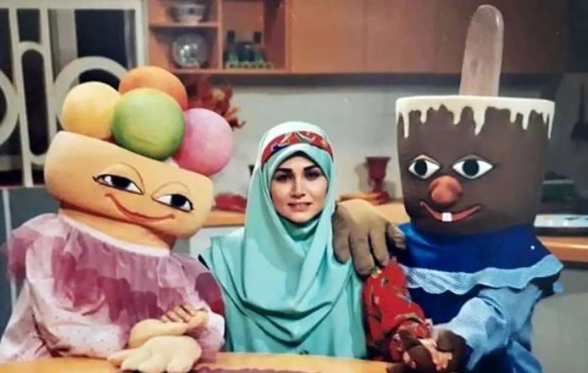 بیوگرافی لادن رضاجویی مجری دهه 70