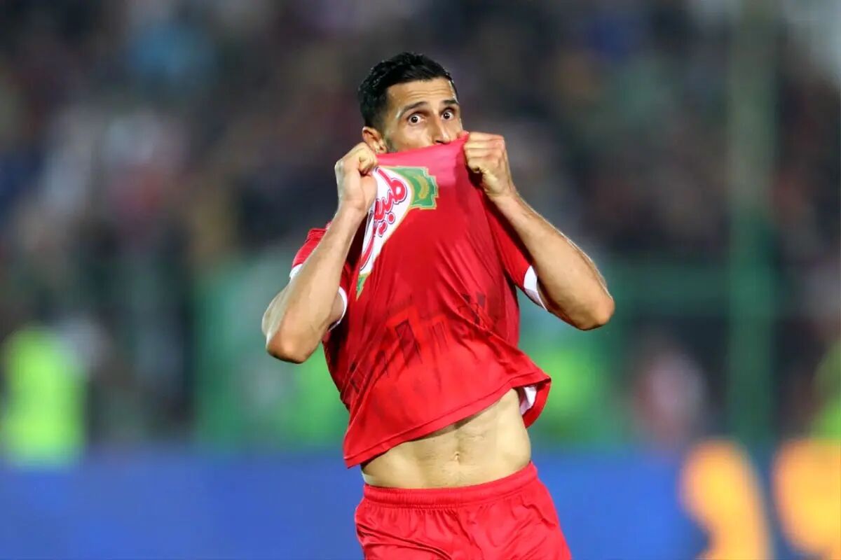 تنش و درگیری در بازی سپاهان و پرسپولیس