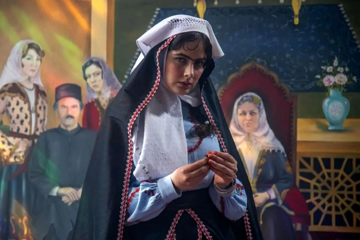 عکس های لب استخر و مانکنی فرزانه فرنام بازیگر نقش خجسته در بامدادخمار