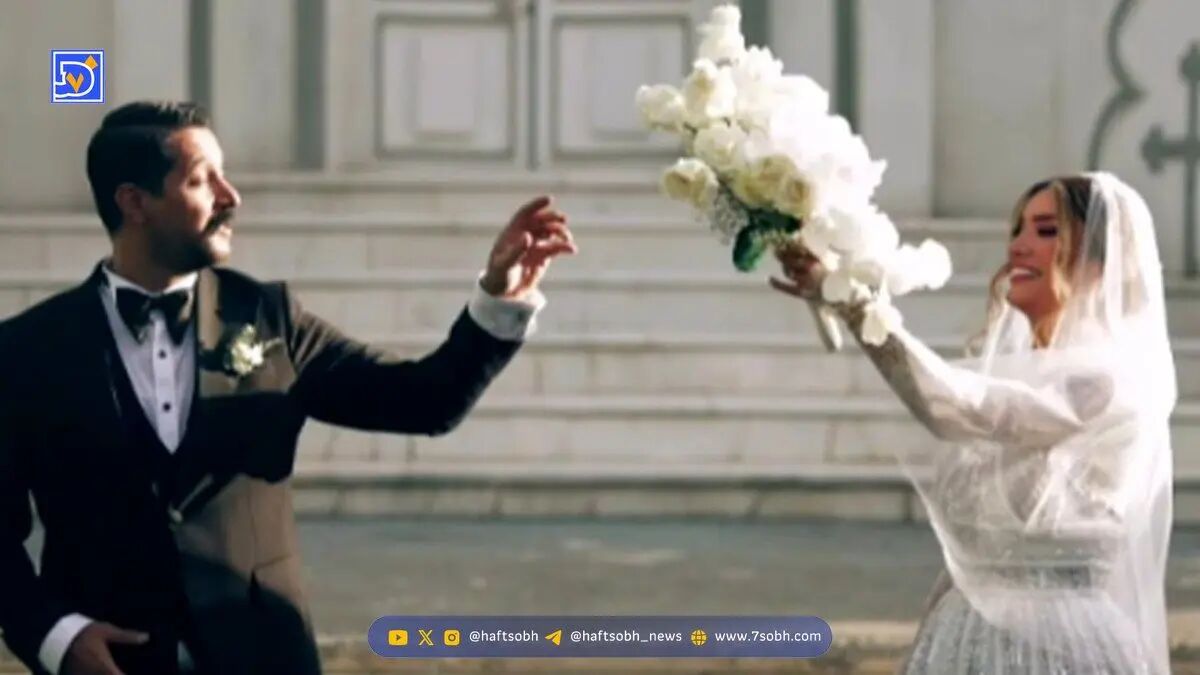 عکس روز | متین ستوده و کامران تفتی عروس و داماد این روزها در بین مردم