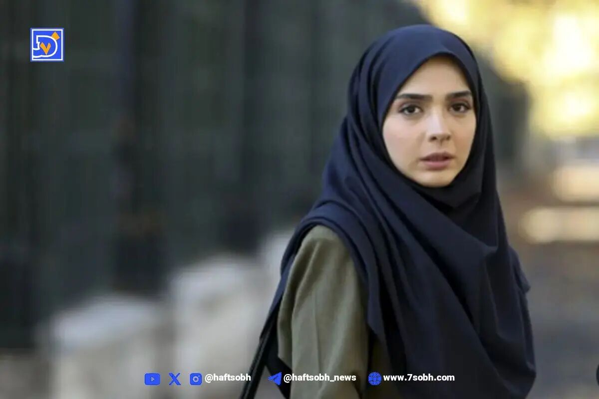 اعیان نشینی بازیگران ایرانی در محله های لوکس تهران / از المیرا دهقانی در فرمانیه تا نوید محمدزاه و ....از یکتا ناصر در نیاوران تا محله 25 بازیگر از پایین محله ترین تا بالا محله ترین ...