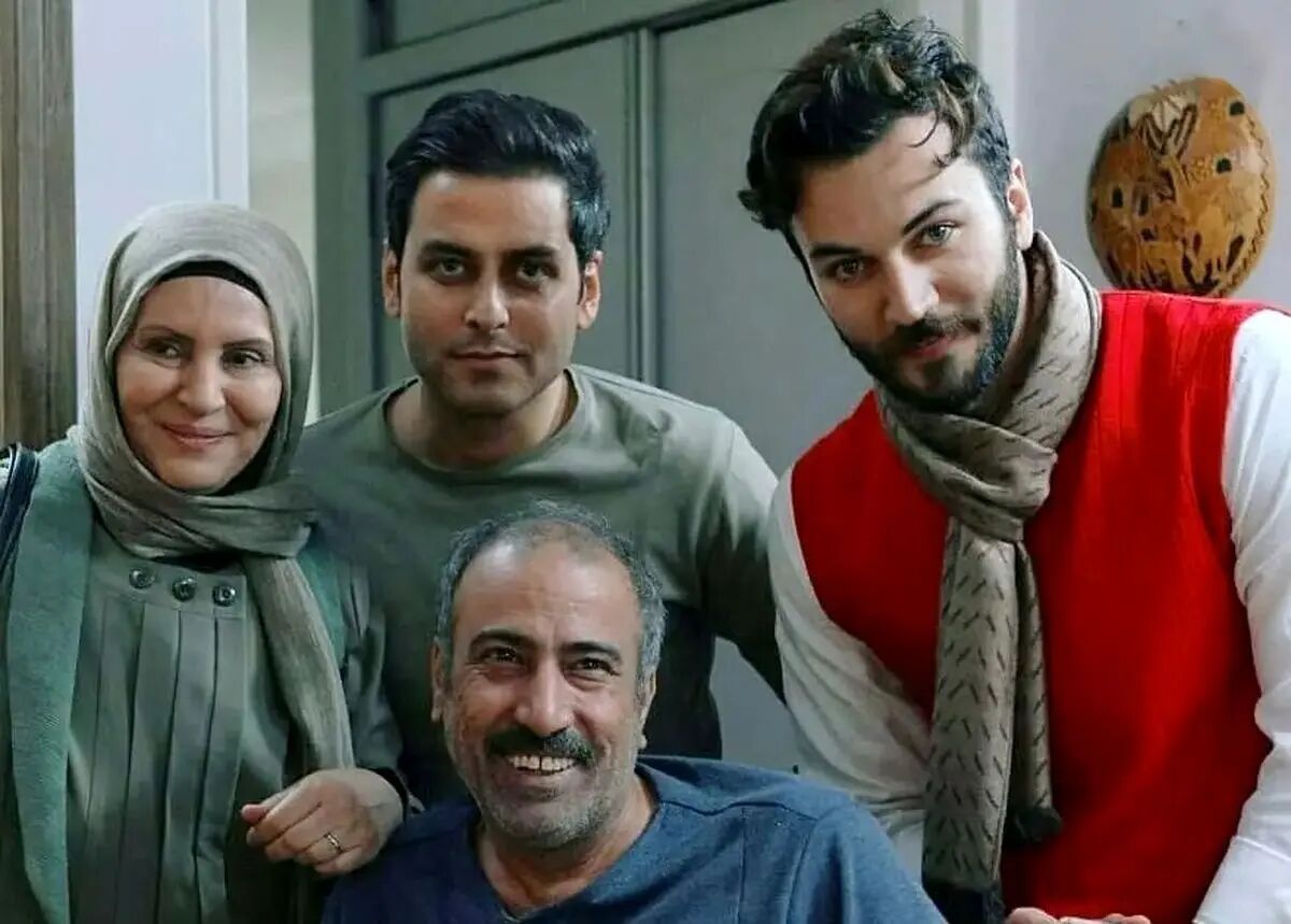سفر در زمان | جوانی شوهران مهشید جوادی «سهند و احمد» در پشت صحنه سریال آنام