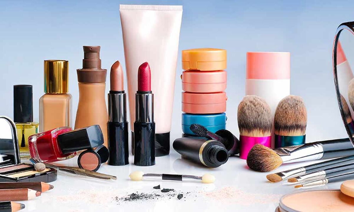 این محصولات آرایش چشم غیرمجاز هستند