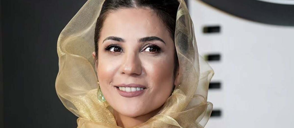 قاب خانوادگی | مادر و پدر سارا بهرامی