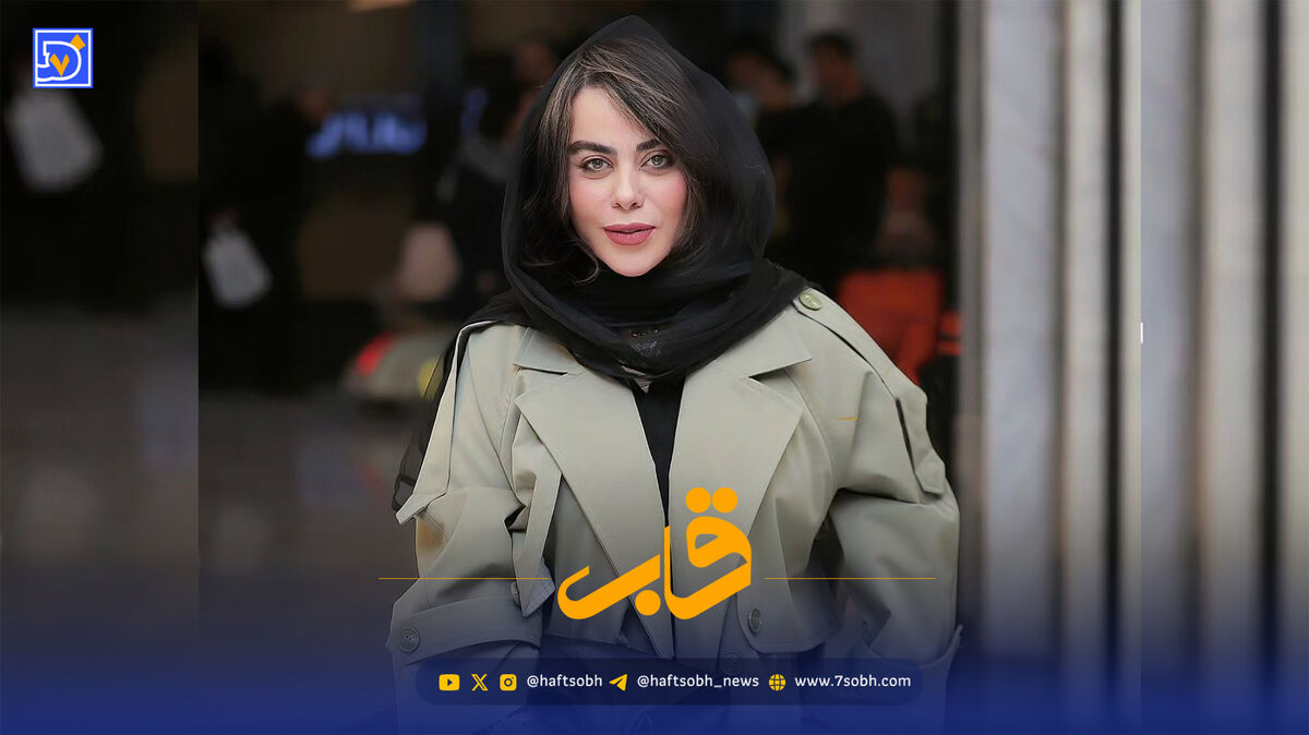 الهام اخوان روی صحنه «جشن» در تماشاخانه ملک