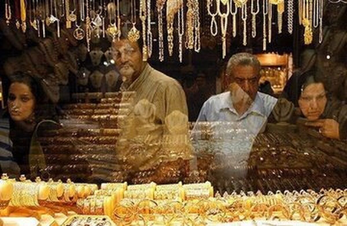 بازار طلا نیمه تعطیل است