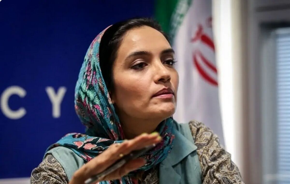 عکس| سفر در زمان؛ «میترا حجار» در کنار «سیروس گرجستانی و حسن معجونی»؛ سال 97