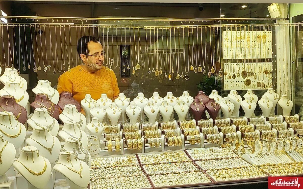 قیمت طلا امروز پنجشنبه ۹ بهمن ۱۴۰۴ / طلا ترمز برید