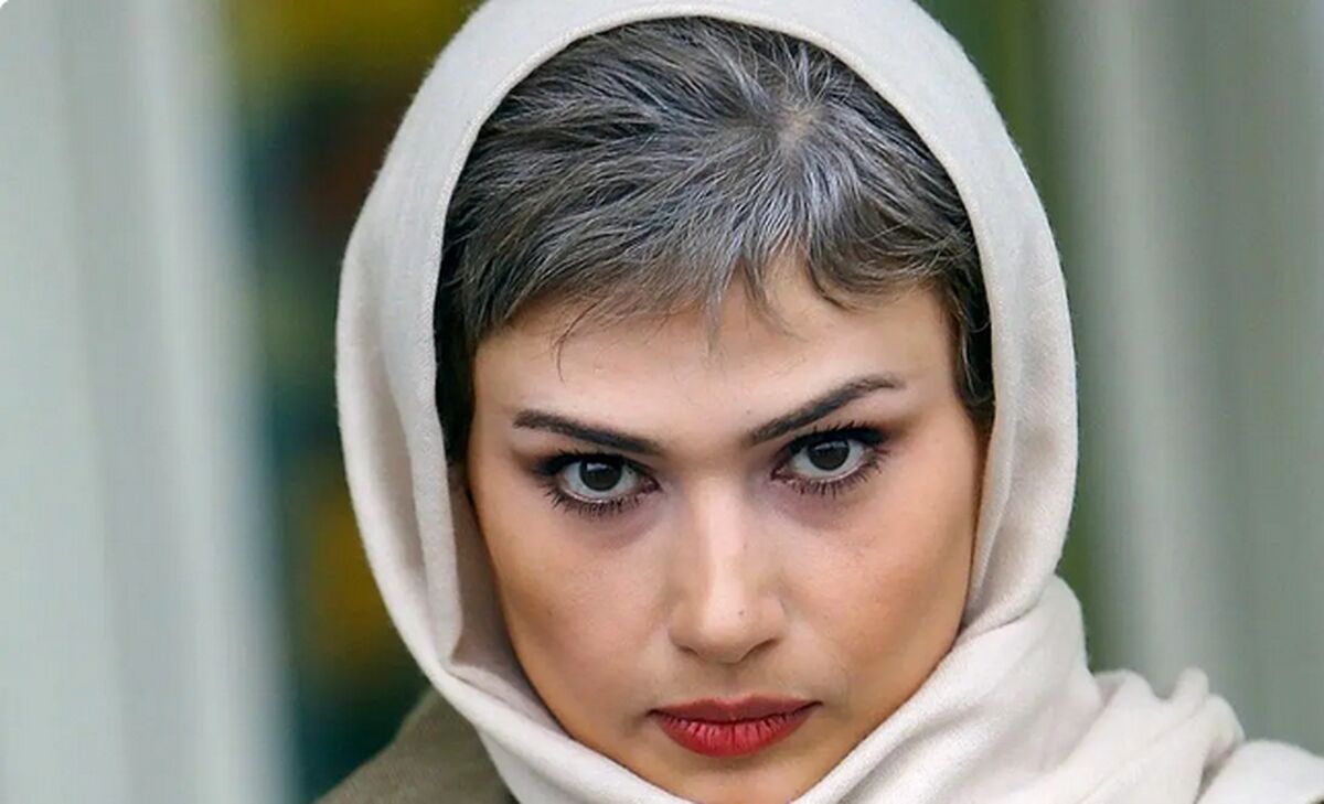 چهرۀ «لادن مستوفی» 43 ساله در «یک دزدی عاشقانه»؛ سال 94
