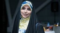 پدر مژده لواسانی و دختر محجبه‌اش در کنسرت علیرضا قربانی