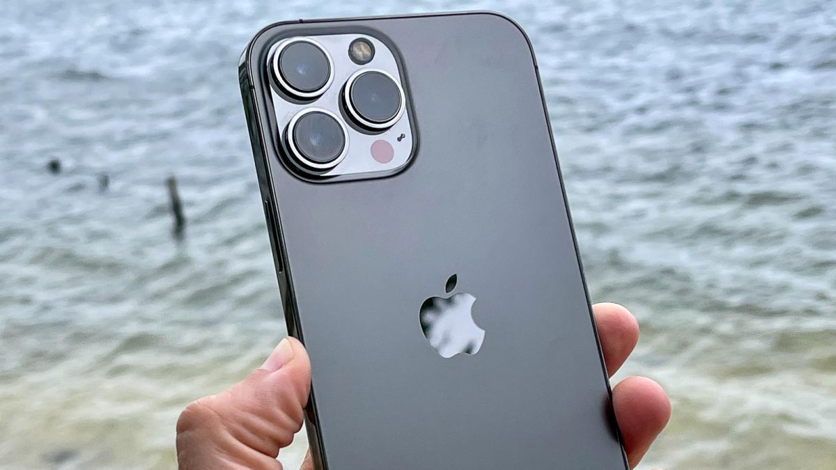 قیمت گوشی سامسونگ، شیائومی و آیفون امروز دوشنبه ۲۰ بهمن ۱۴۰۴ / قیمت ارزان ترین آیفون چقدر است؟