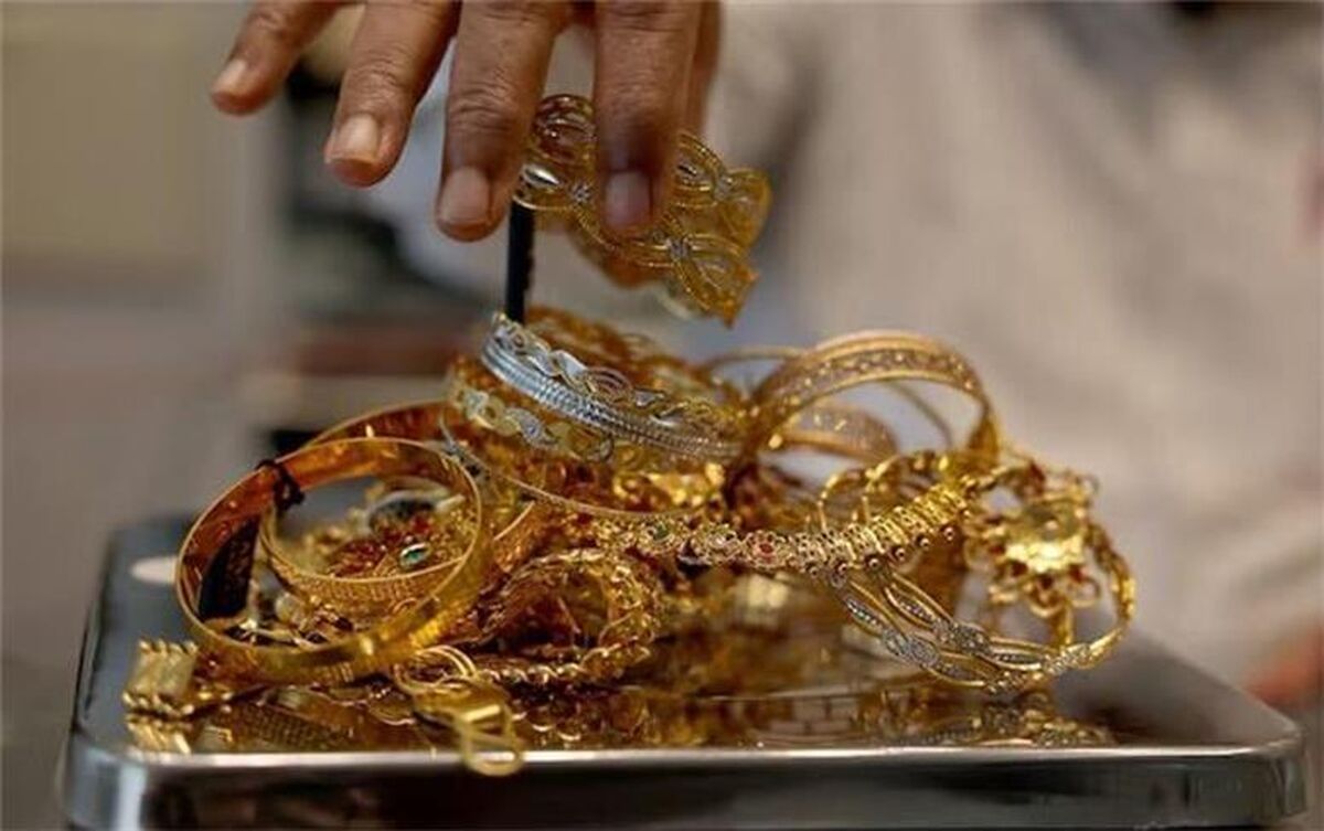 آخرین قیمت طلا و دلار امروز جمعه 24 بهمن ۱۴۰۴