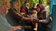 عکس غزاله اکرمی با خانواده غیرواقعی‌اش در سوجان
