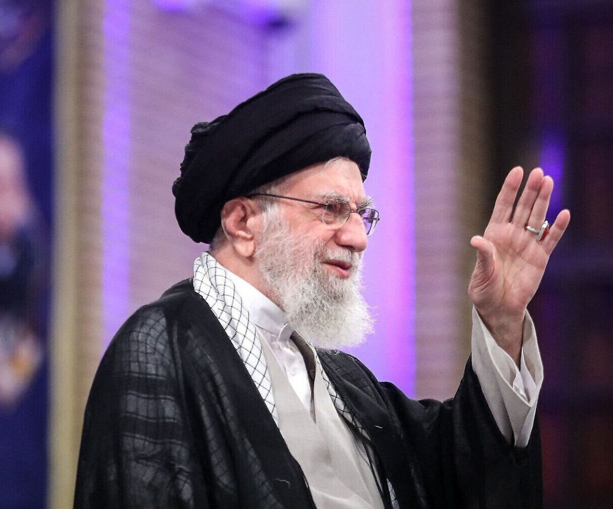 سفر در زمان| تصویری از دوران کودکی و خردسالی رهبر شهیدمان