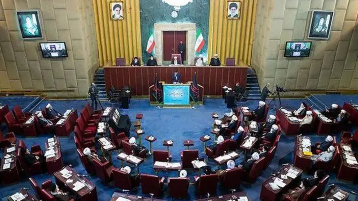 زمان انتخاب رهبری جدید اعلام شد