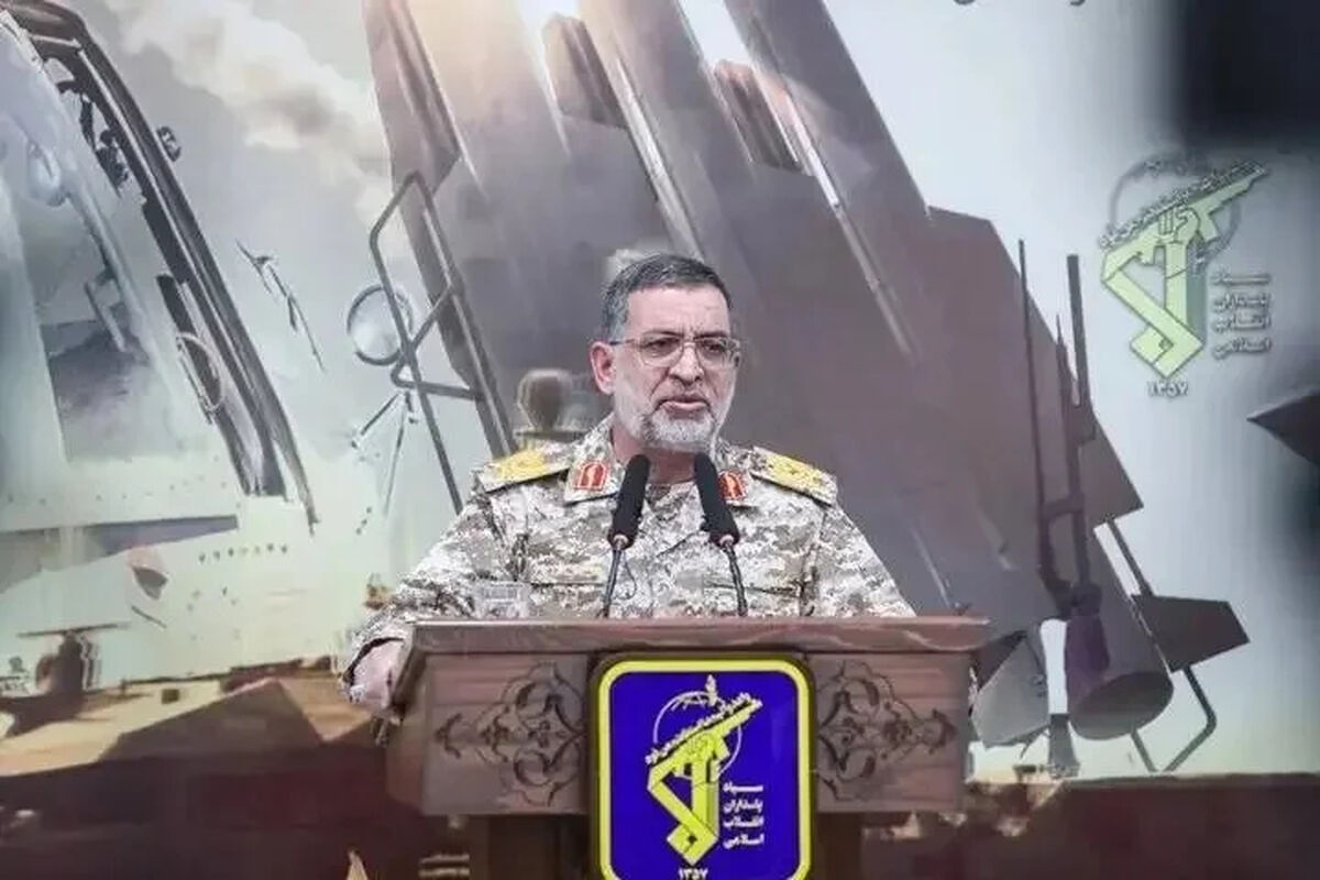 سردار نائینی آمریکا را با چهارشنبه آخر سال تهدید کرد