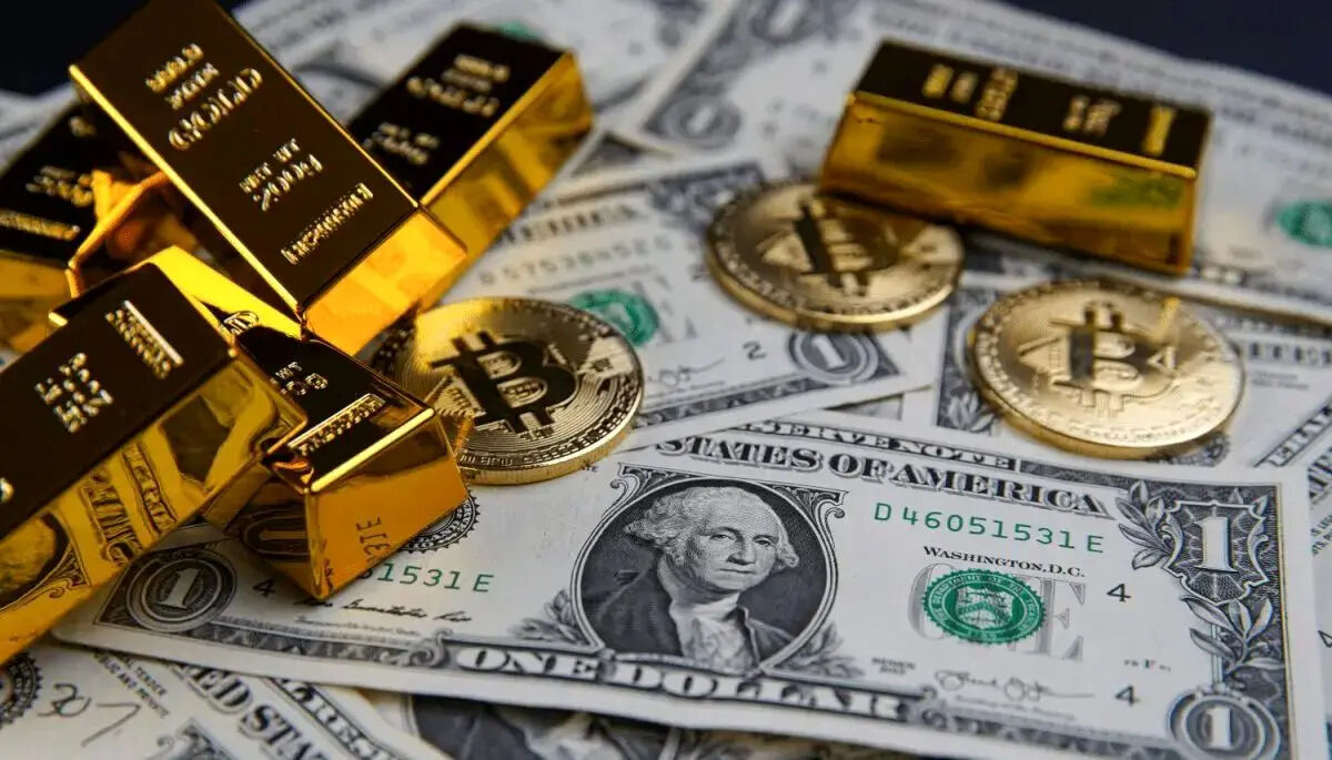 آخرین قیمت طلا و دلار امروز جمعه 15 اسفند ۱۴۰۴