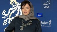 نگاه روز | میترا حجار و شقایق فراهانی با چادر نماز گل‌گلی کنارهم