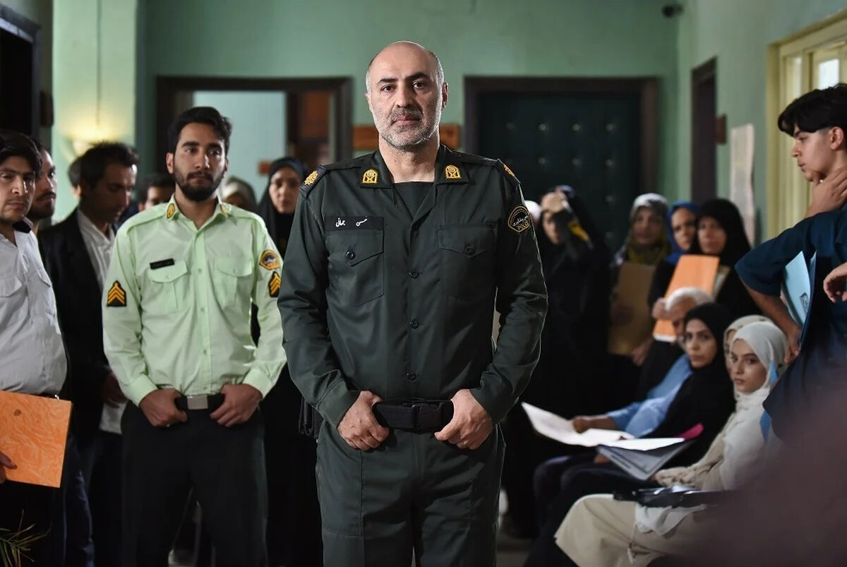 معرفی و نقد و بررسی سریال «کلانتری ۱۱» شبکه 2 تلویزیون
