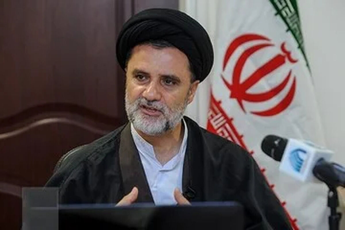 نبویان: حضور قالیباف در مذاکرات پیشنهاد پزشکیان بود، نَه پیشنهاد رهبر انقلاب