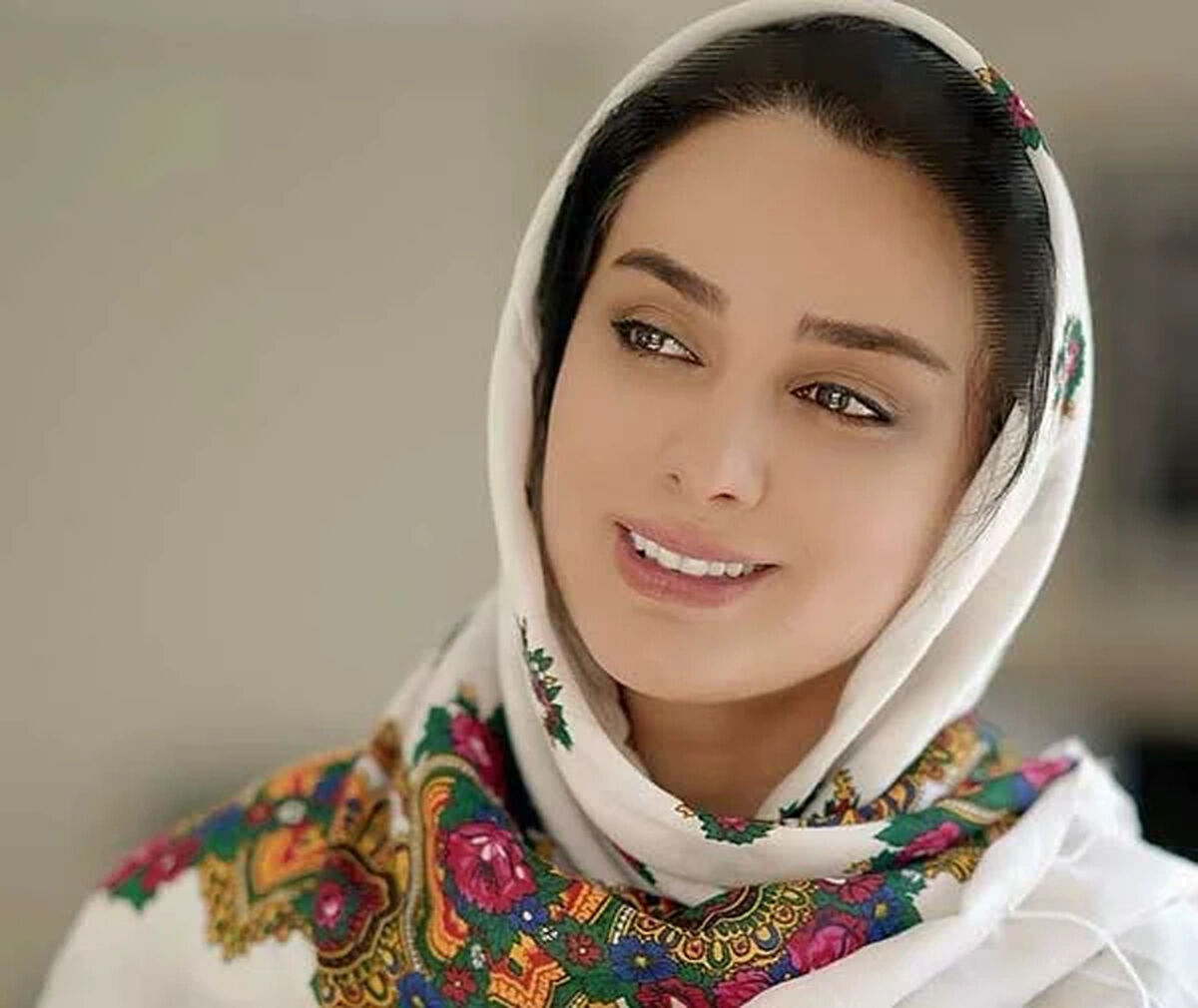 تغییر چهره باور نکردنی «خانم صفایی» سریال اسباب زحمت/ آلبوم عکس های شخصی خارج از سریال