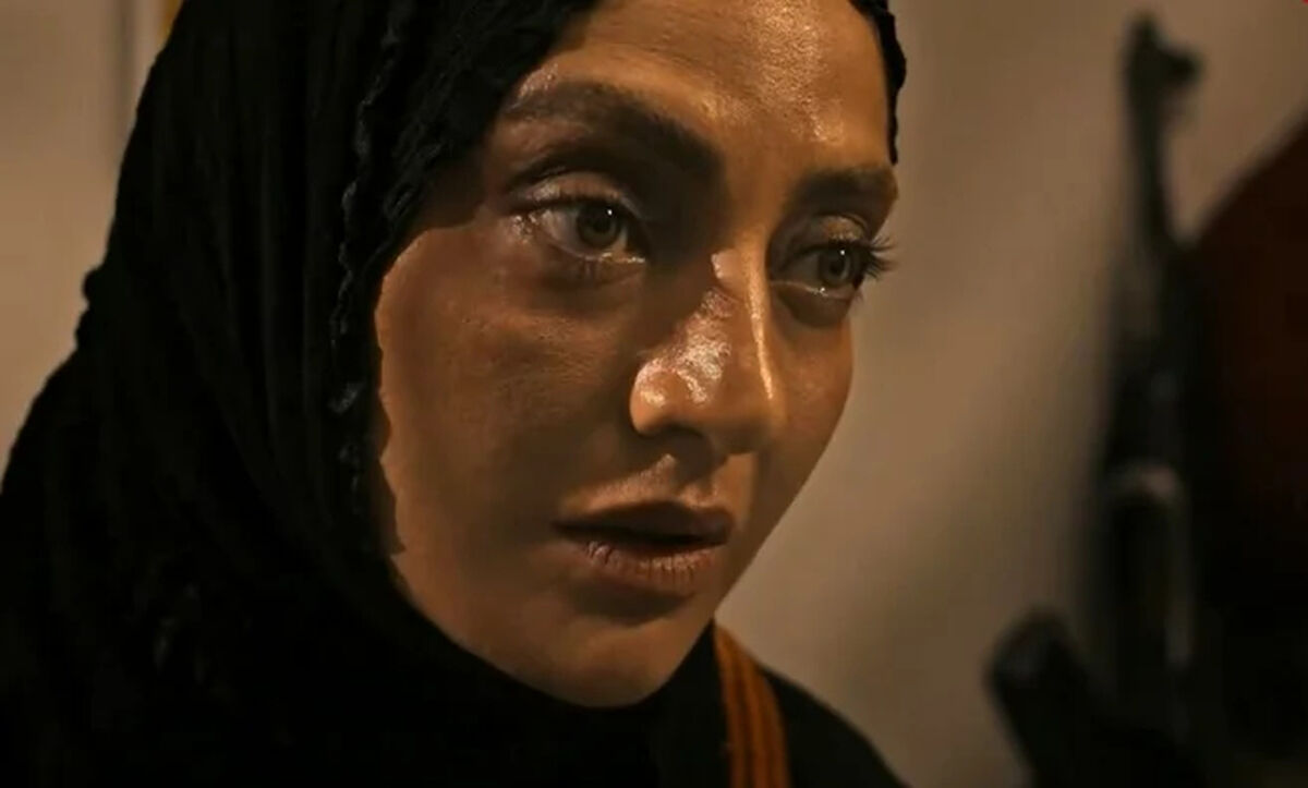 سفر در زمان؛ «الهام» سریال بیگانگان روی صحنه یک نمایش