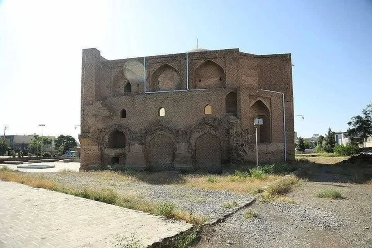 تربت‌حیدریه یکی از مهم‌ترین مناطق دارای بناهای بین‌راهی تاریخی در خراسان رضوی