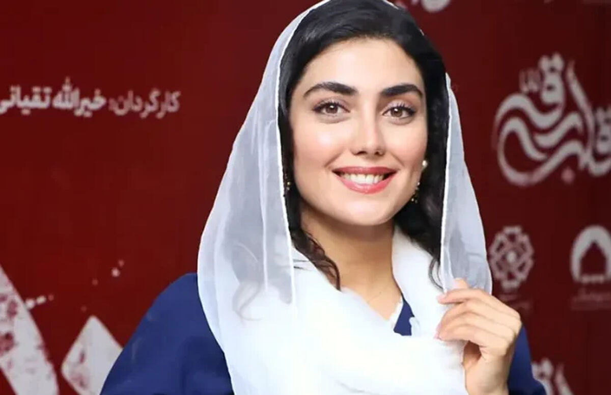 بیوگرافی مینا شفیعی