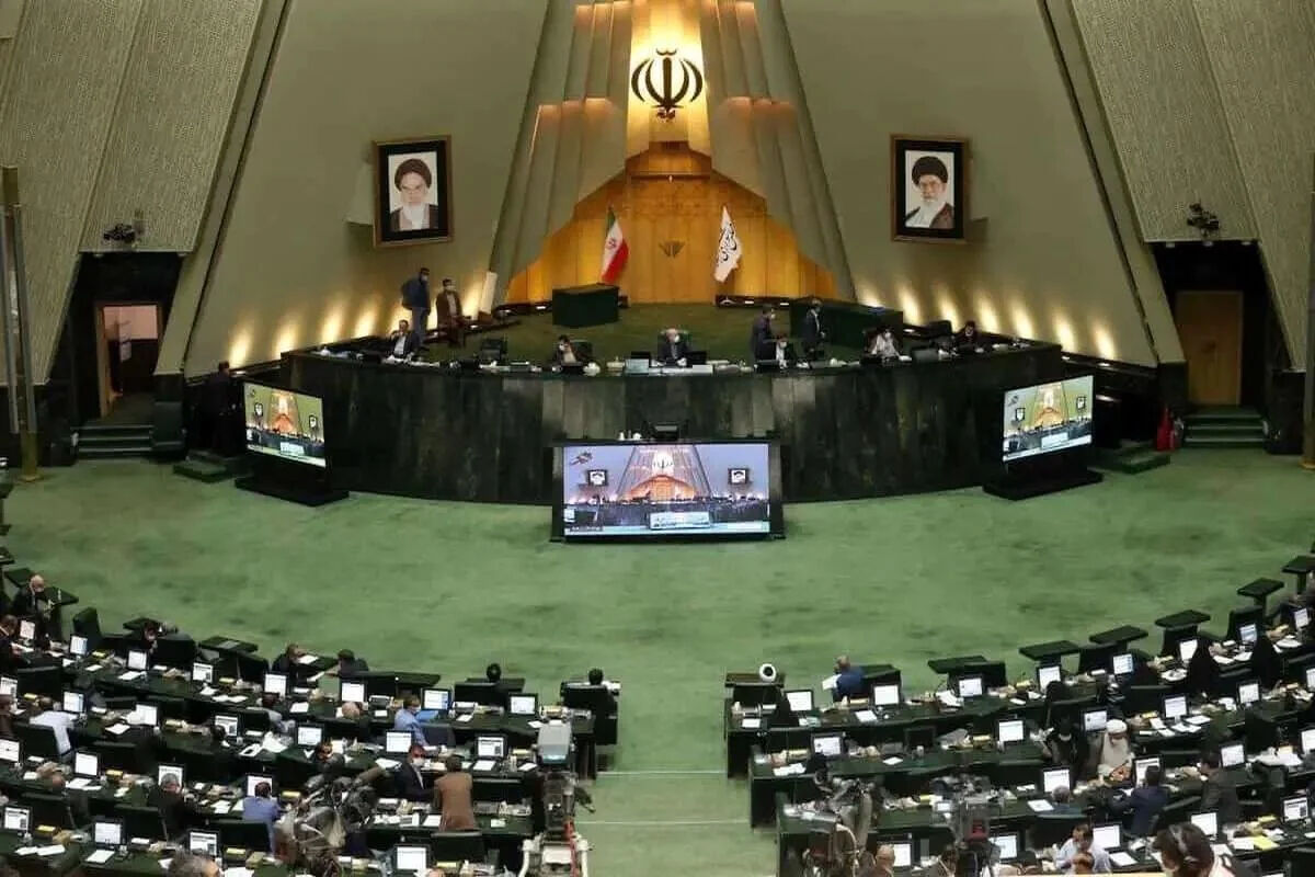 نیکزاد و حاجی‌بابایی نواب رئیس مجلس شدند