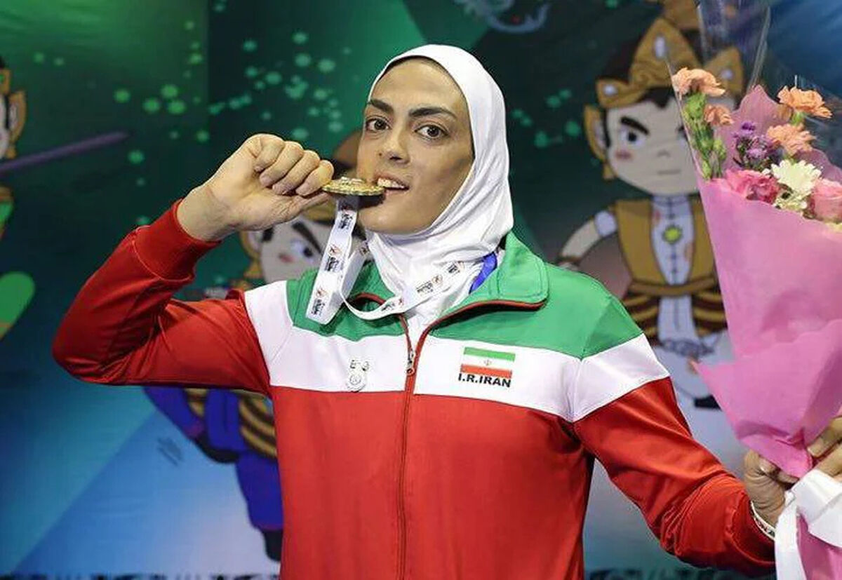 سفر به دیروز / شهربانو منصوریان در بیت رهبری؛ یک سال پیش