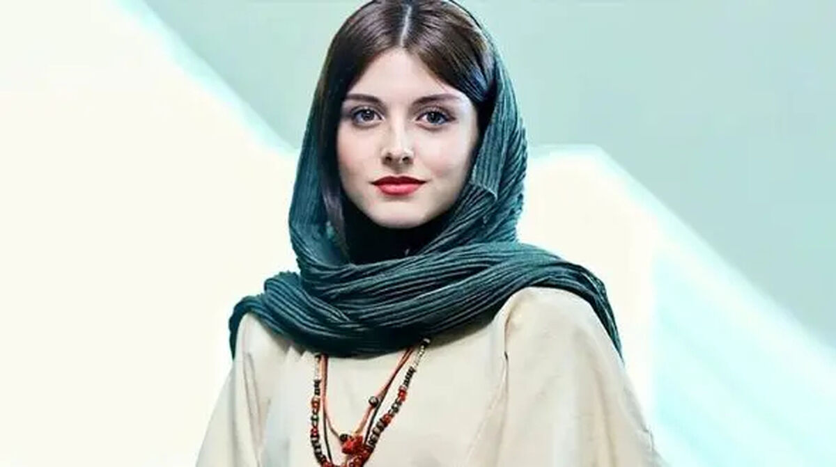 عکس | استایل جذاب فاطمه مسعودی فر در اکران مردمی سریال گل سنگ