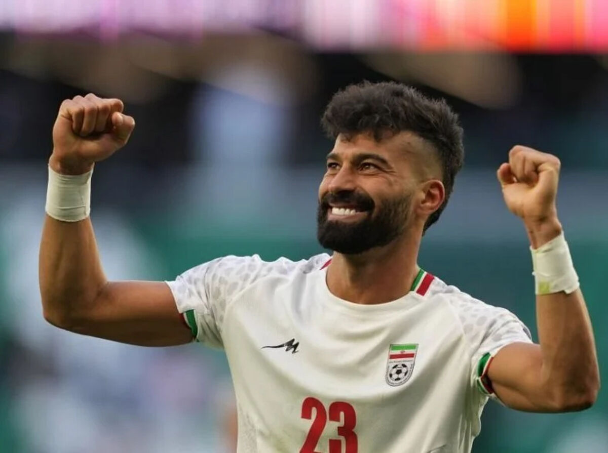 بعد از ساعت قلعه‌نویی حالا دستبند رامین رضاییان سوژه شد؛ از چشم کردن بنده جدا خودداری فرمایید!