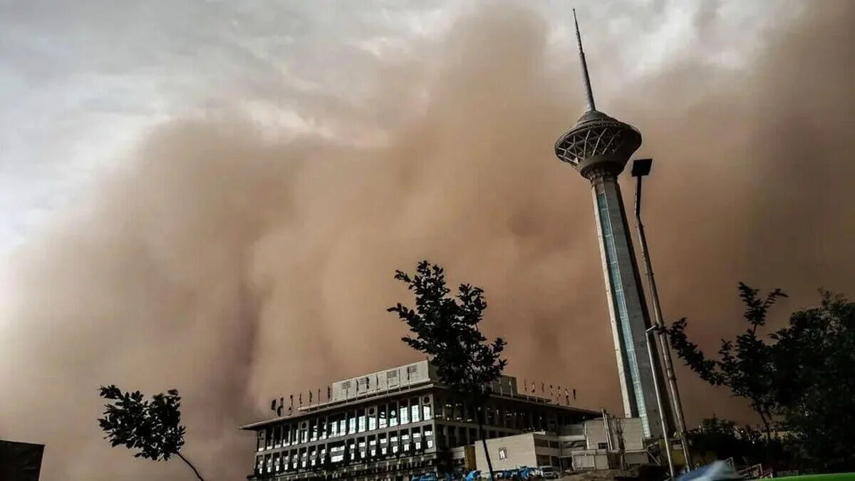 هشدار وقوع طوفان گرد و خاک در تهران