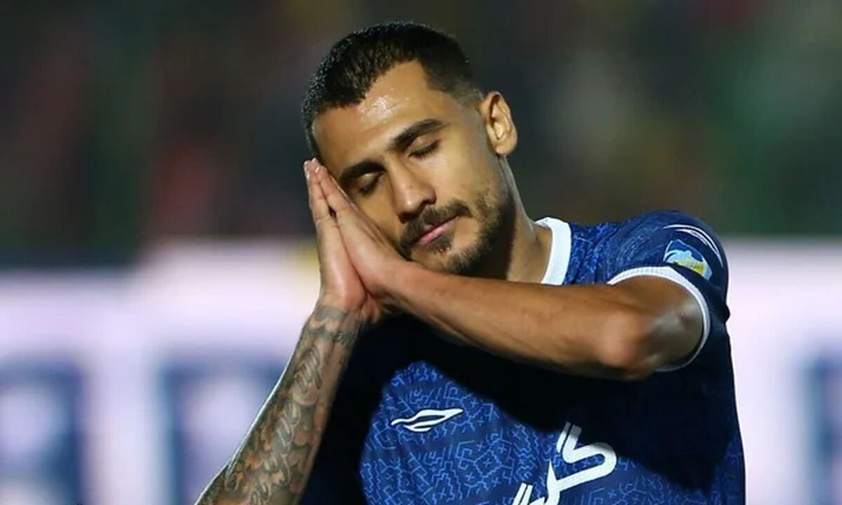 بیوگرافی مهدی تیکدری خرید جدید پرسپولیس