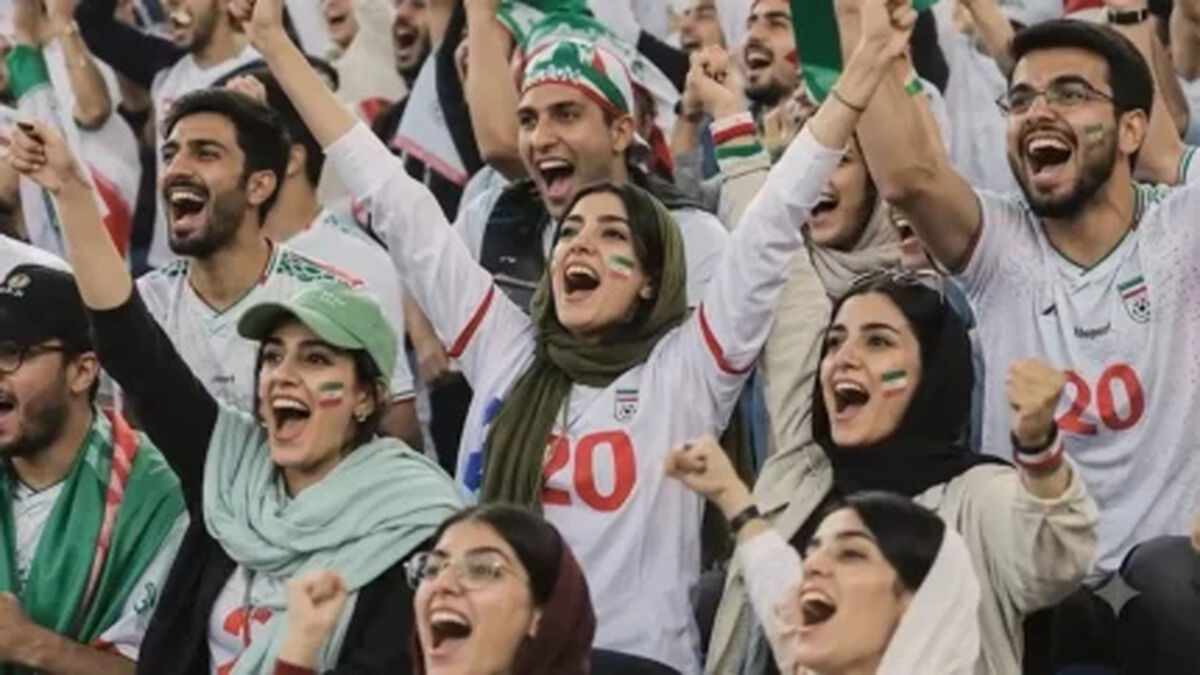 نتایج بازی‌های دیشب جام جهانی, یکشنبه ۳۱ خرداد و بامداد دوشنبه ۱ تیر