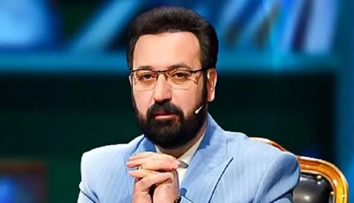 عکس تلخ «فرزاد جمشیدی» با روپوش سفید در پشت‌صحنه یک سریال