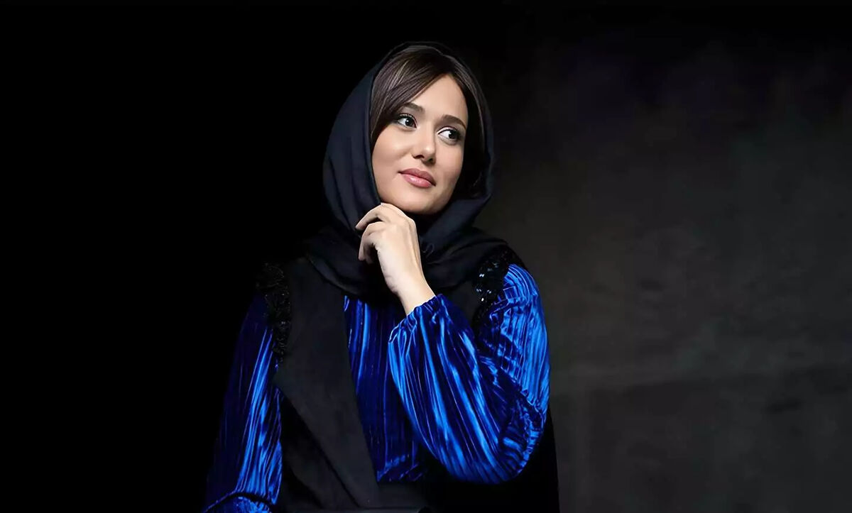 عکس| استایل دیده نشده پریناز ایزدیار کنار ساحل با شلوار ورزشی