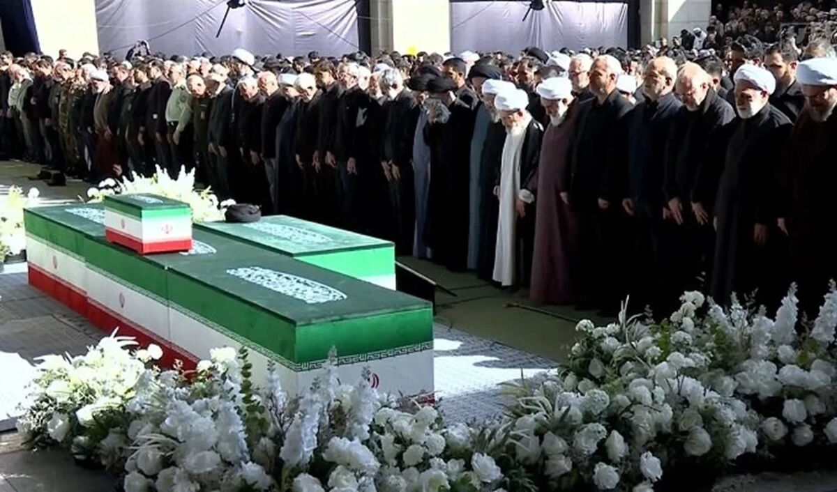 پیکر رهبر شهید انقلاب در رواق دارالذکر حرم امام رضا دفن خواهد شد
