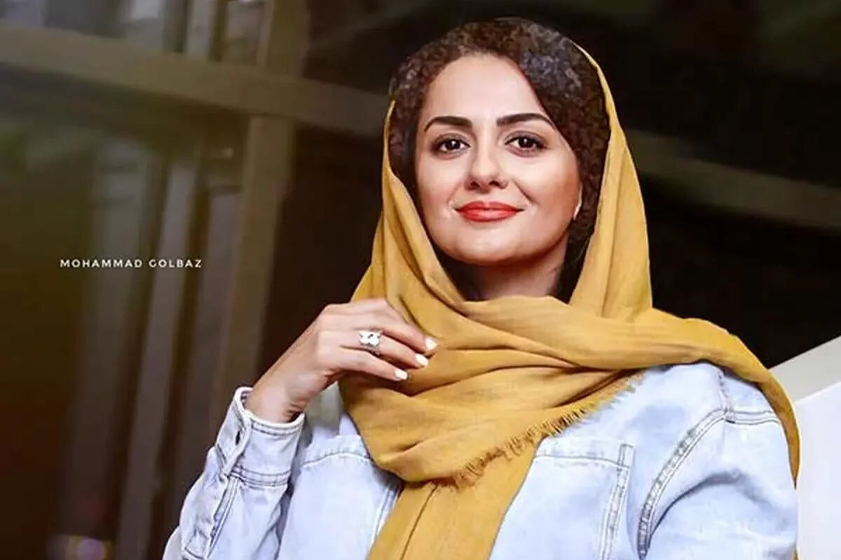 عکس | بیتا سحرخیز با موی بلوند و استایل کابویی