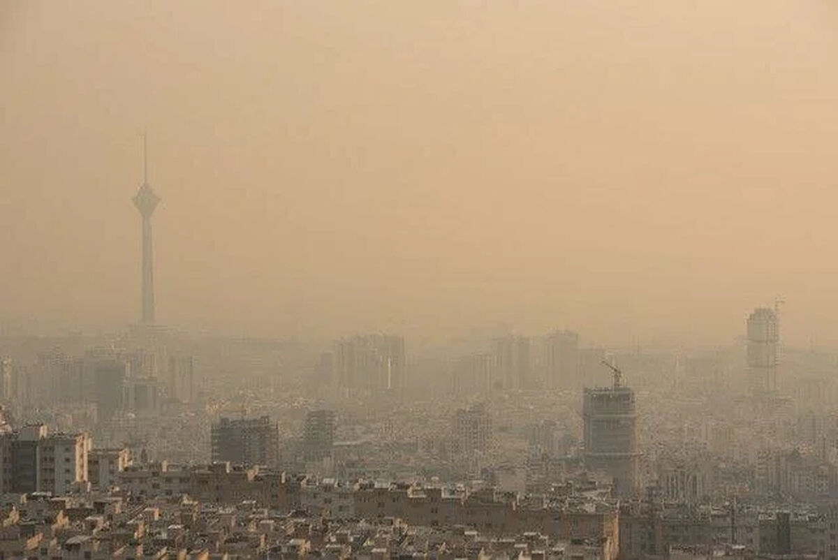 گردوخاک، عامل ثبت آلوده‌ترین روز سال در تهران