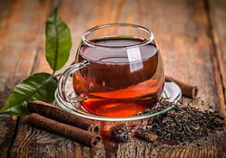 بهترین خوراکی کنار چای با کمترین کالری / چی بخوریم چاق نشویم؟