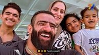 عکس سه نفره هادی چوپان، مجسمه اش و گرگ/ ماشالا پهلوون!