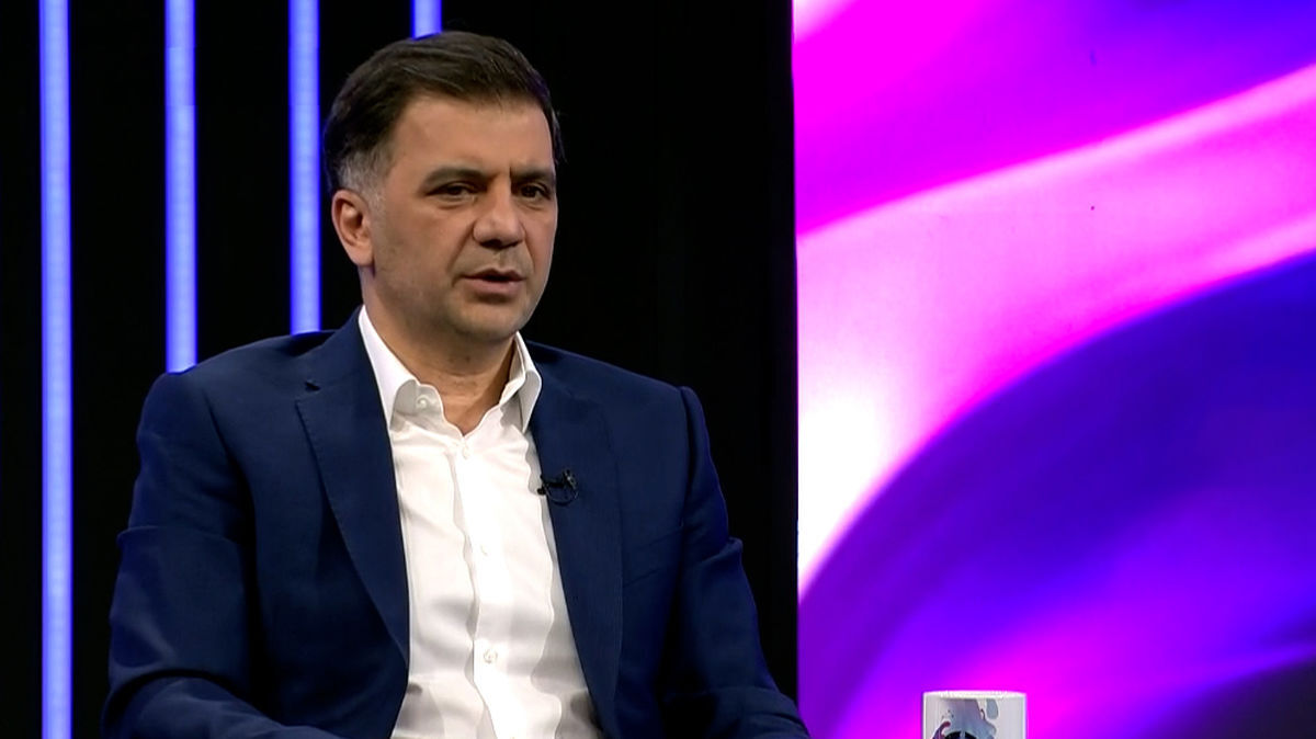 کریمی: کاش پیش از حضور مجدد ساپینتو با ما مشورت می کردند